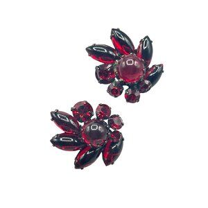 Unsigned WEISS Clip On Earrings Ruby Red Clips All Prong Set Glass Stones